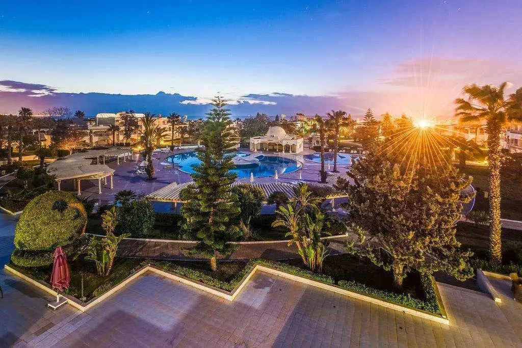 له رویال حمامات