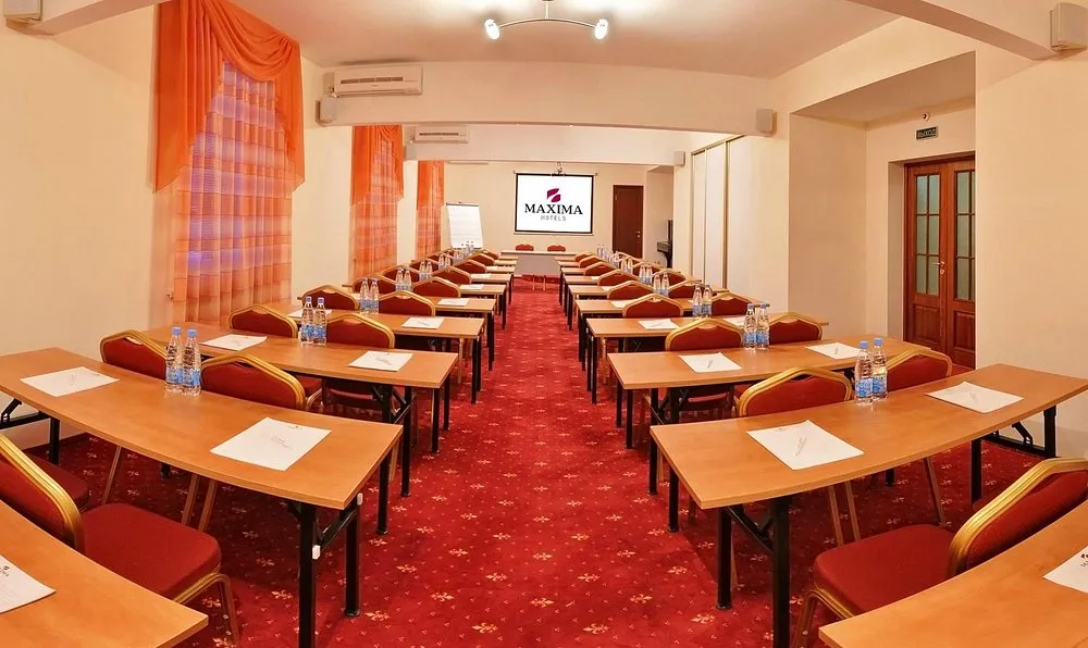 هتل ماکسیما ایربیس
