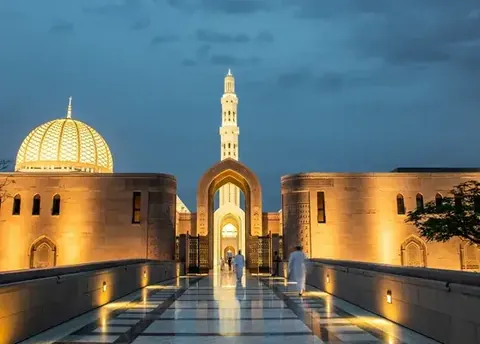 تور عمان شهریور 1405