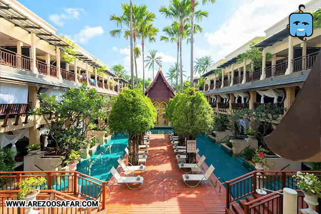 هتل  Burasari Phuket در خیابان بنگلا پوکت