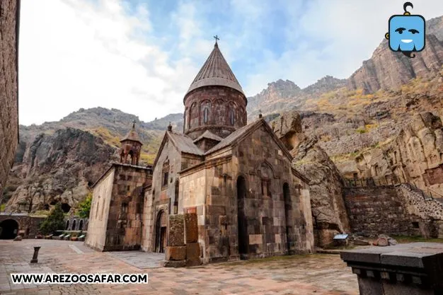 صومعه گغارد یکی دیگر از جاهای دیدنی ارمنستان