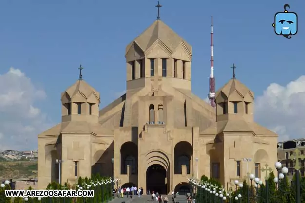 کلیسای جامع سنت گرگور روشنگر جاها دیدنی ایروان