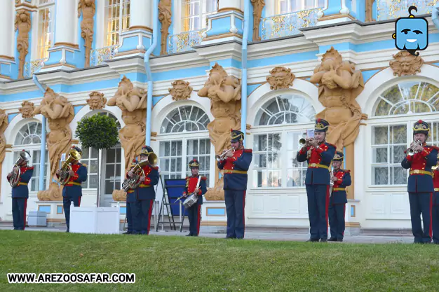 شرکت در فستیوال های سنت پترزبورگ