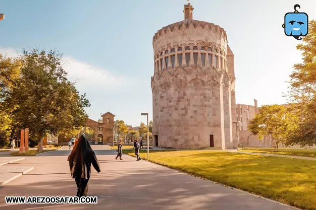 کلیساهای ایروان | معرفی ۸ کلیسا ایروان با عکس