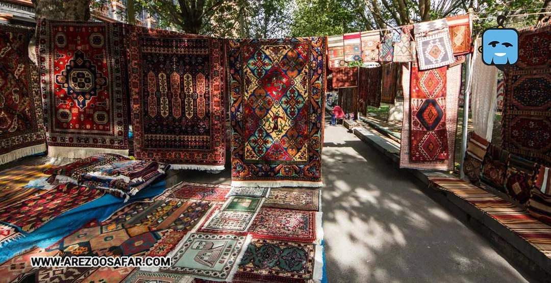  بازار ورنیساژ 